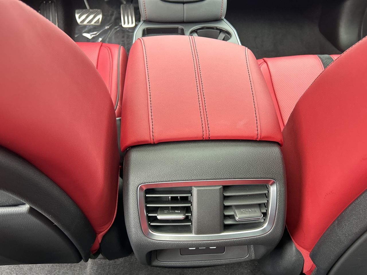 2025 Acura RDX in Vancouver, British Columbia