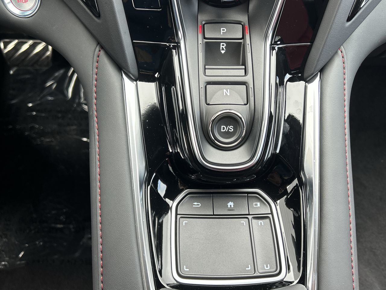 2025 Acura RDX in Vancouver, British Columbia