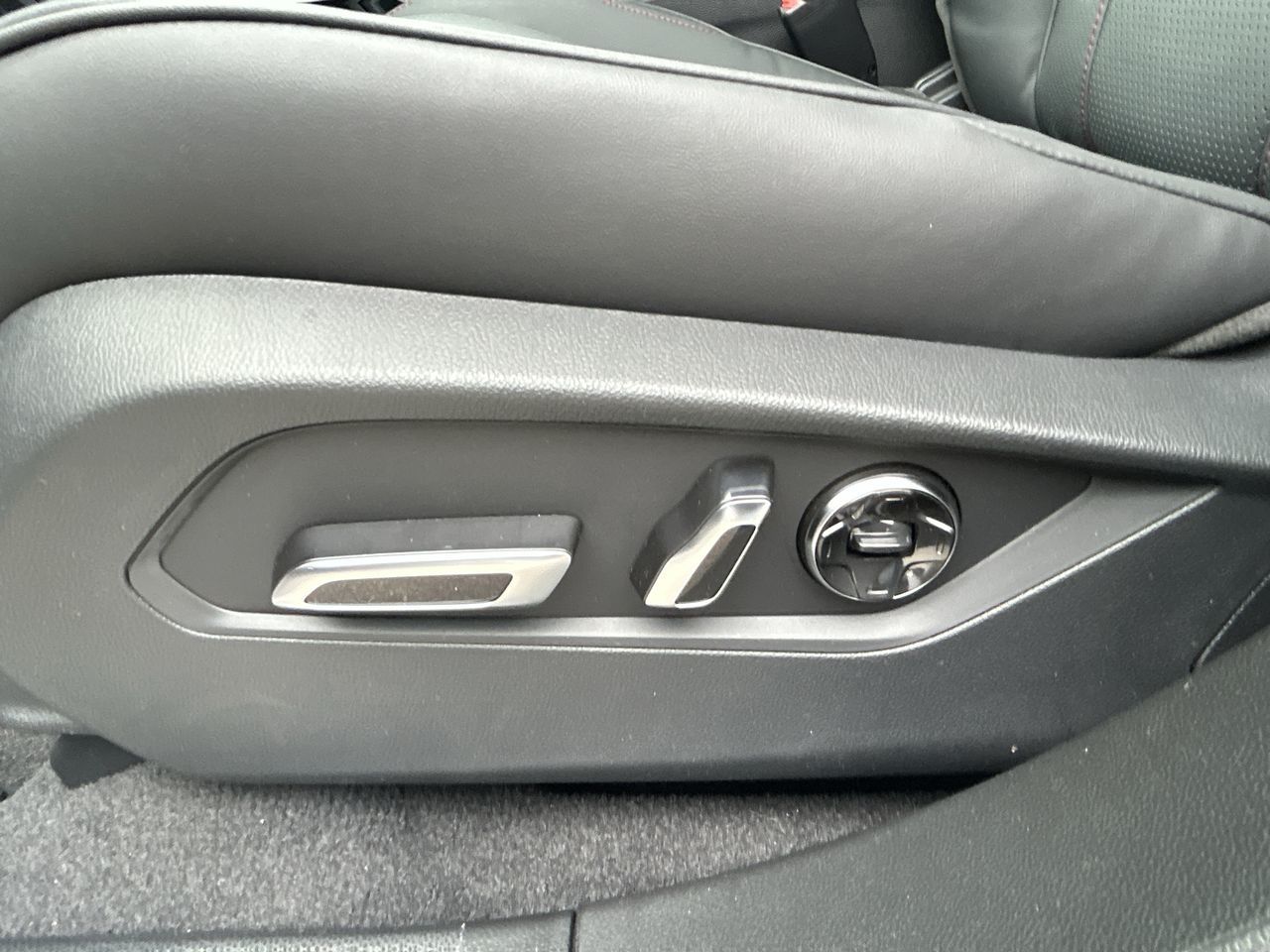2025 Acura RDX in Vancouver, British Columbia