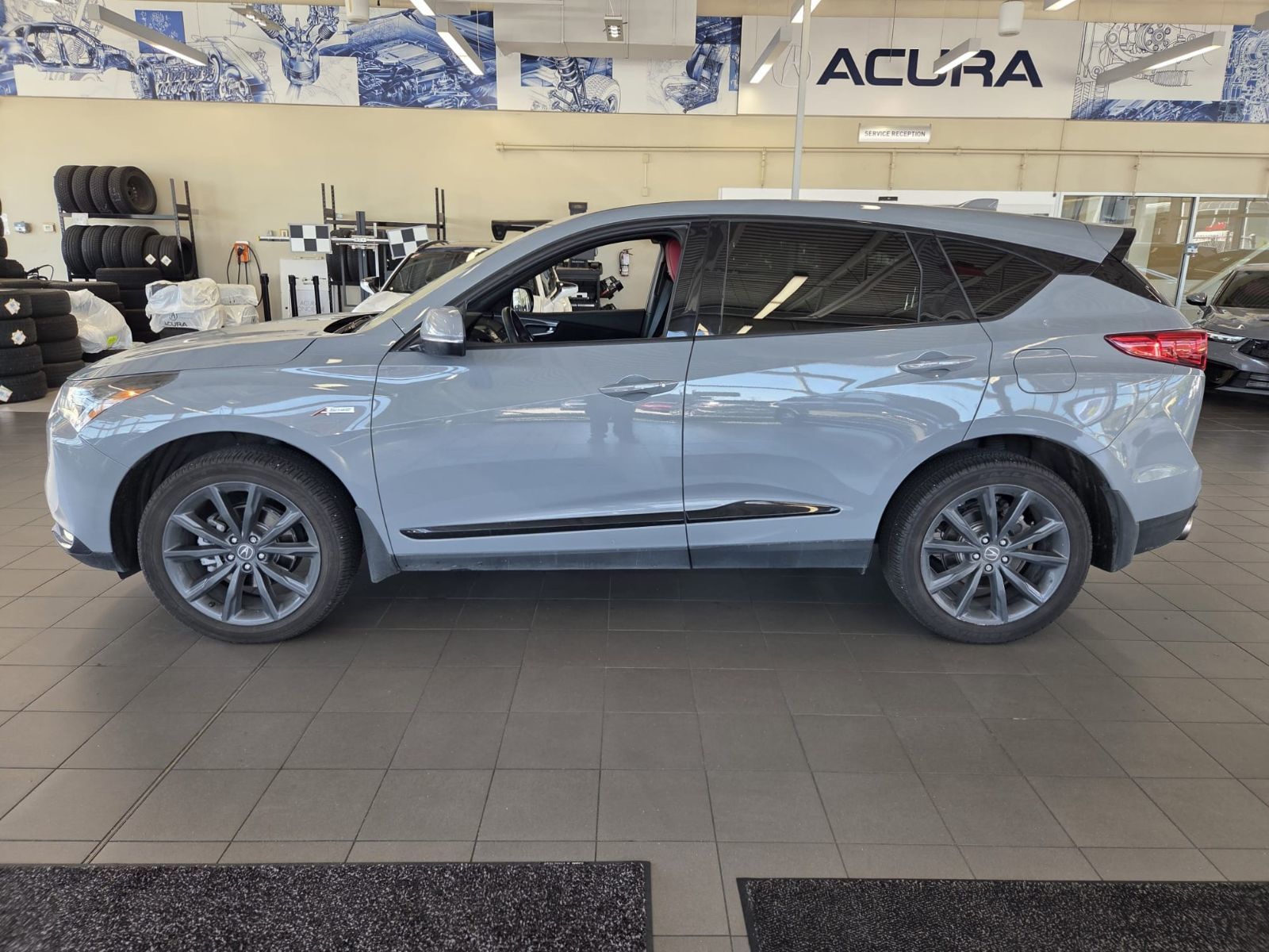 2025 Acura RDX