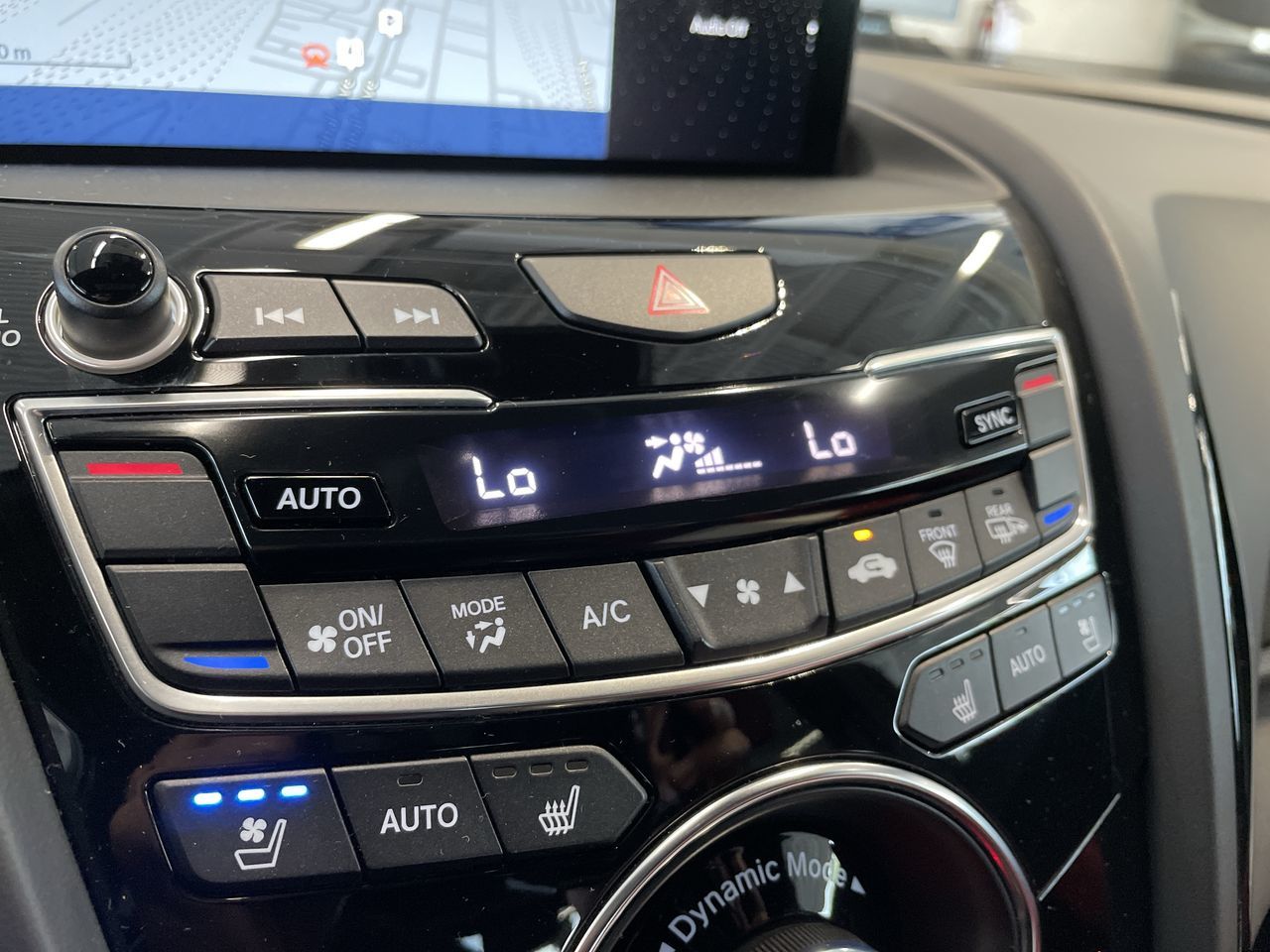 2025 Acura RDX