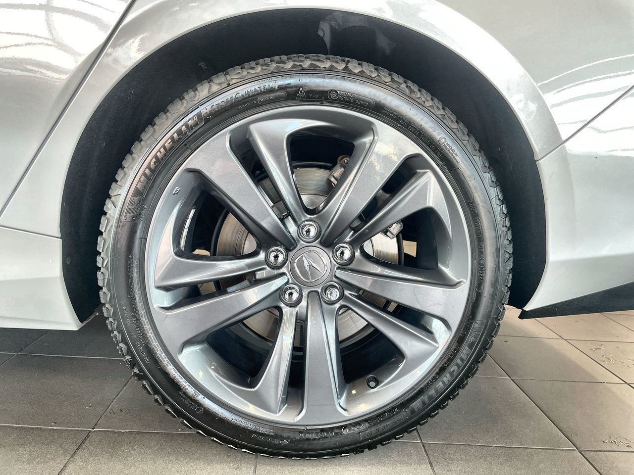 Acura TLX  2022 à Vancouver, Colombie-Britannique