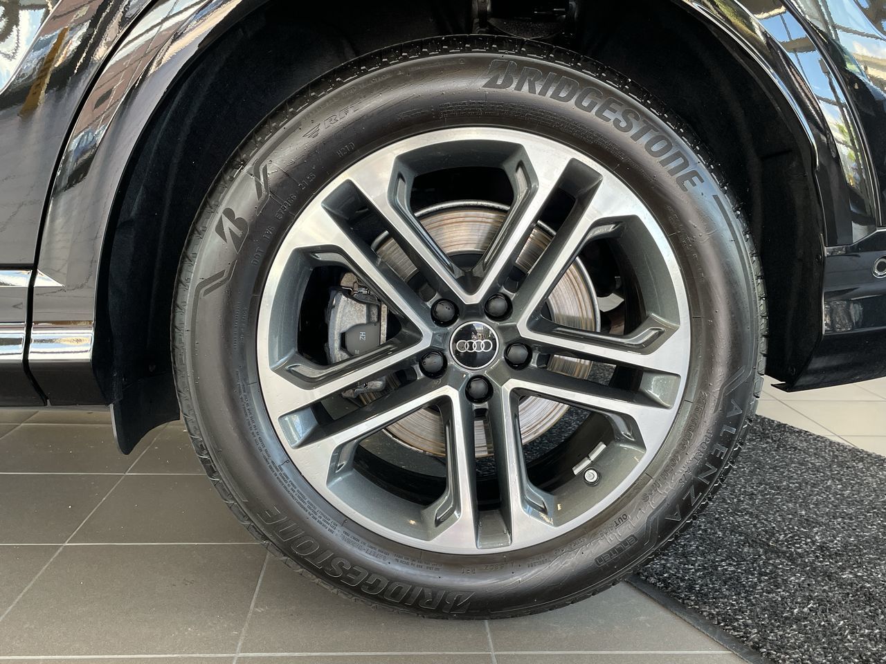 2025 Audi New Q5