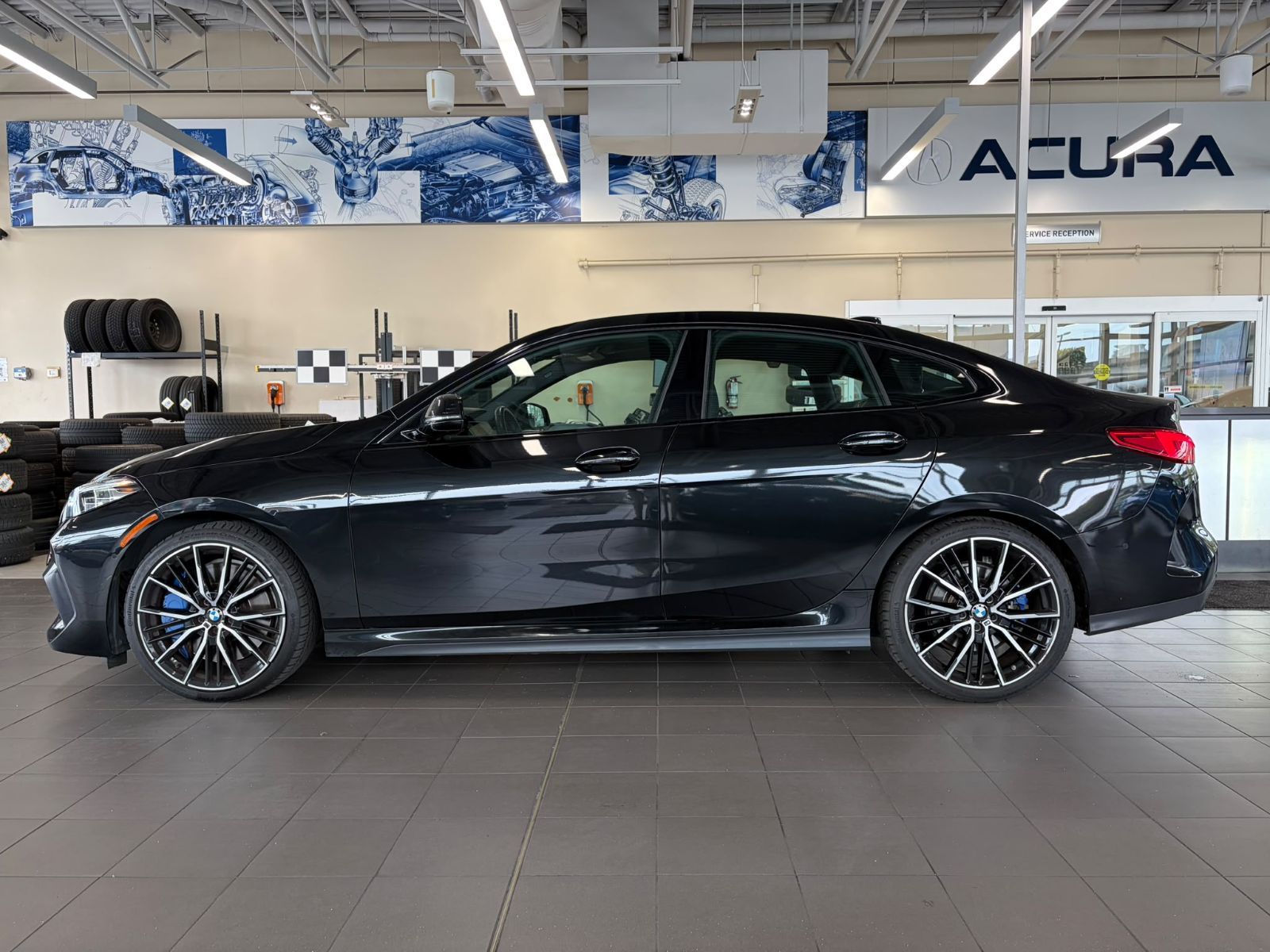 2021  228i