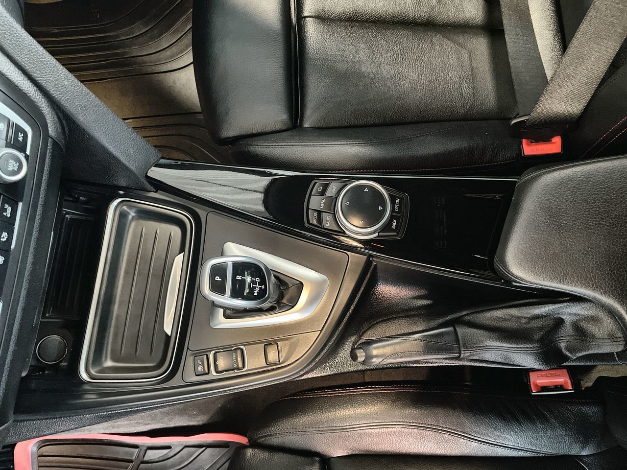 BMW 328i  2014 à Vancouver, Colombie-Britannique