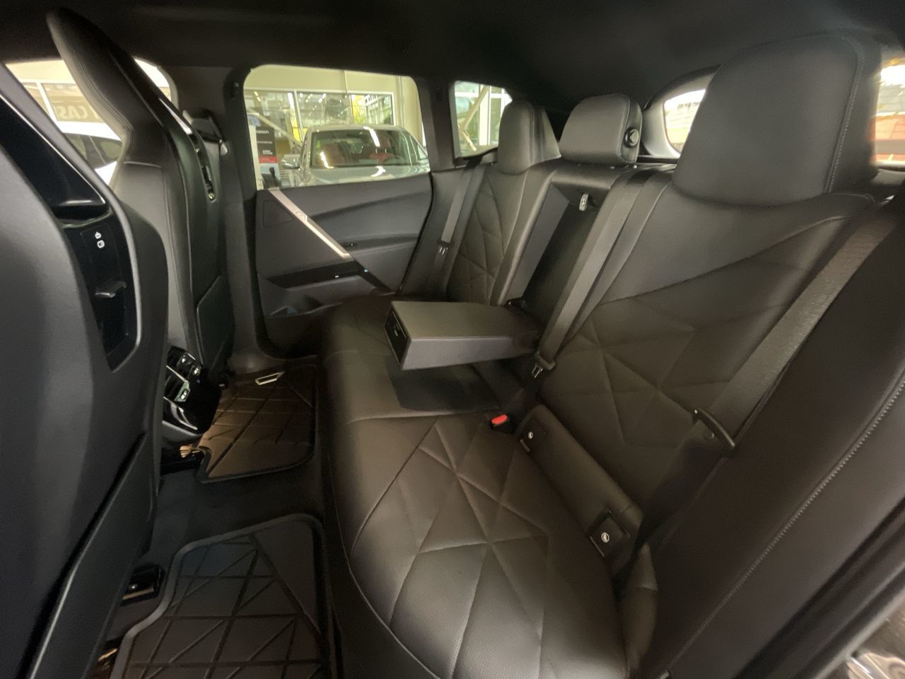 BMW IX  2024 à Vancouver, Colombie-Britannique