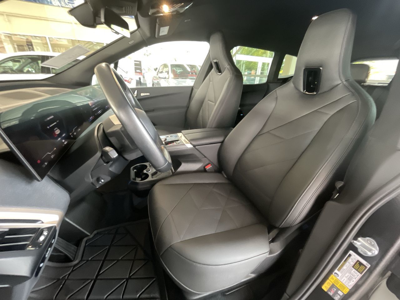 BMW IX  2024 à Vancouver, Colombie-Britannique