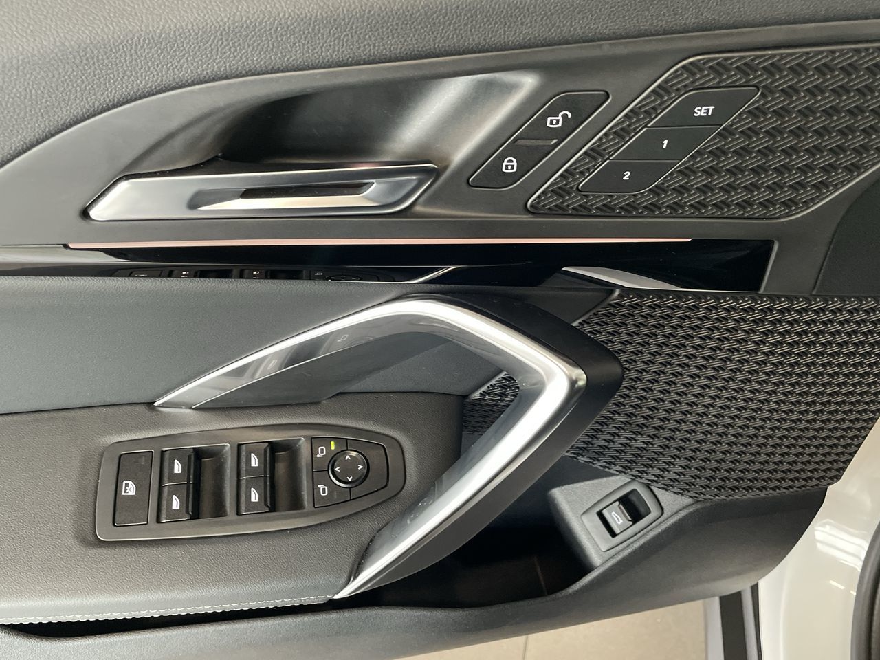 2023 BMW X1