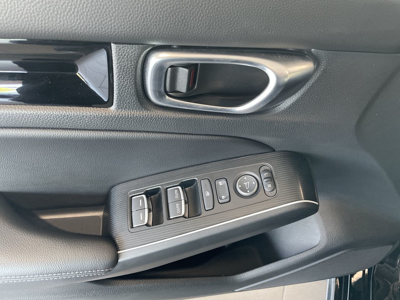 2025  Civic Hatchback Hybrid