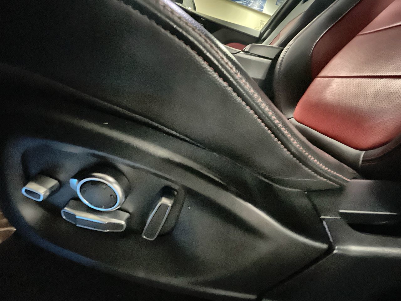 Jaguar F-PACE  2019 à Vancouver, Colombie-Britannique