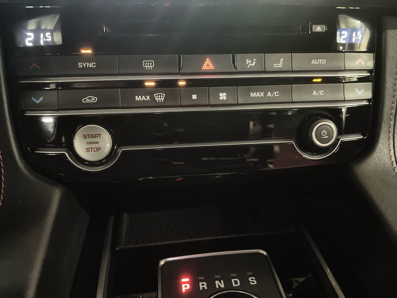 Jaguar F-PACE  2019 à Vancouver, Colombie-Britannique