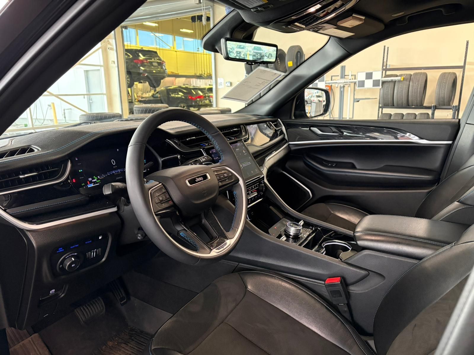 Jeep Grand Cherokee  2023 à Vancouver, Colombie-Britannique