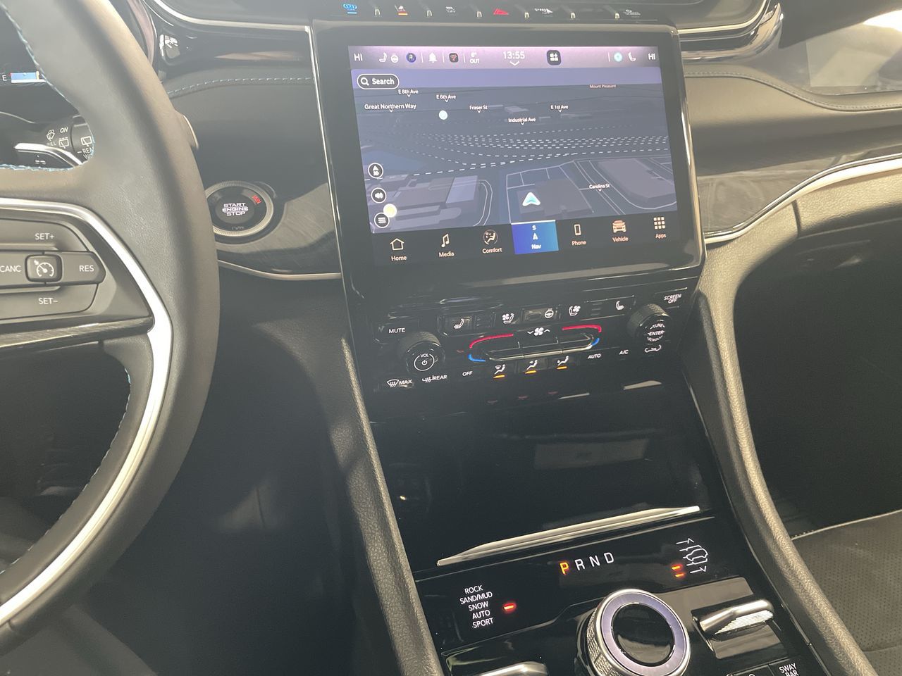 2023  Grand Cherokee