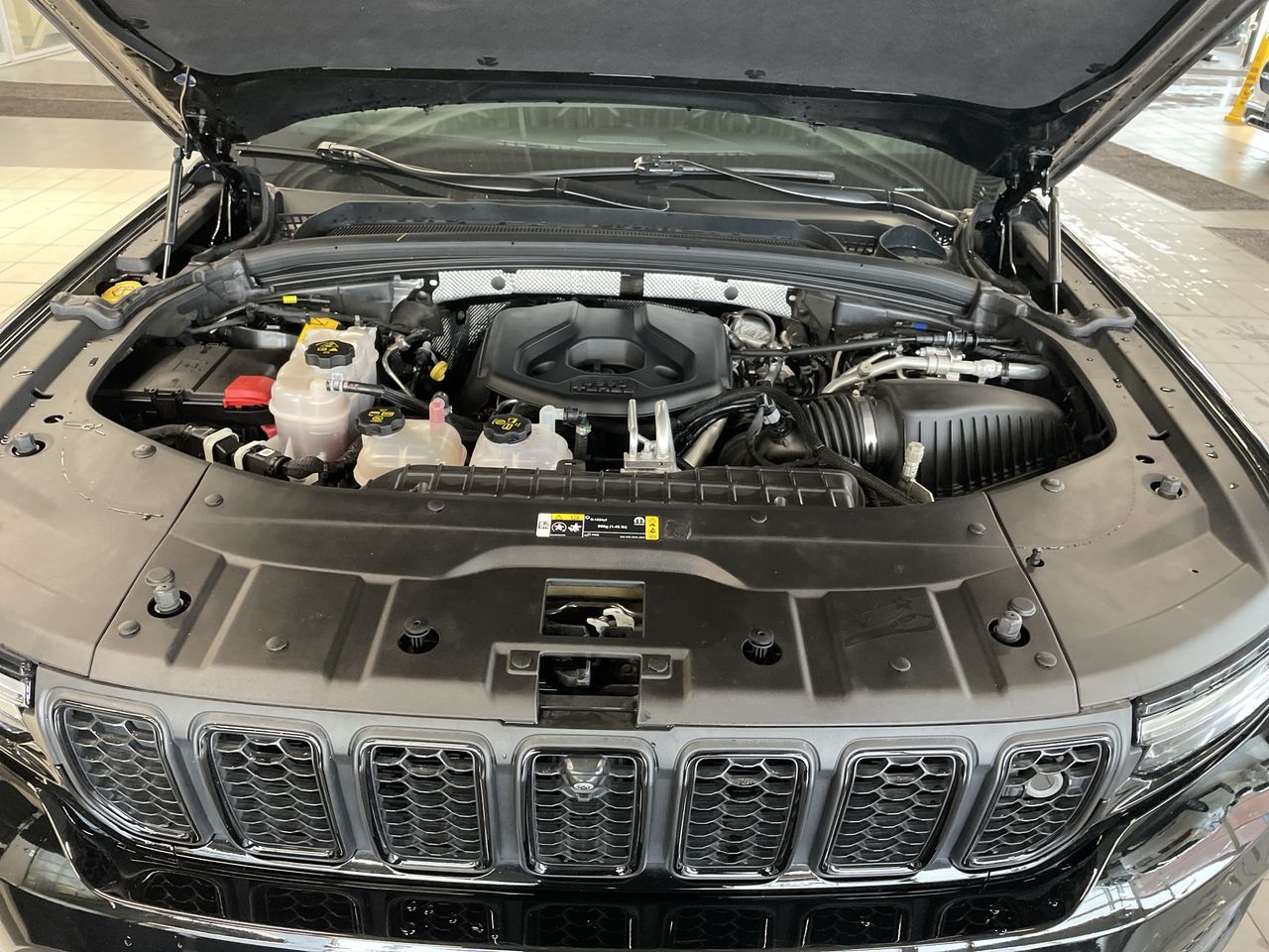 2023  Grand Cherokee