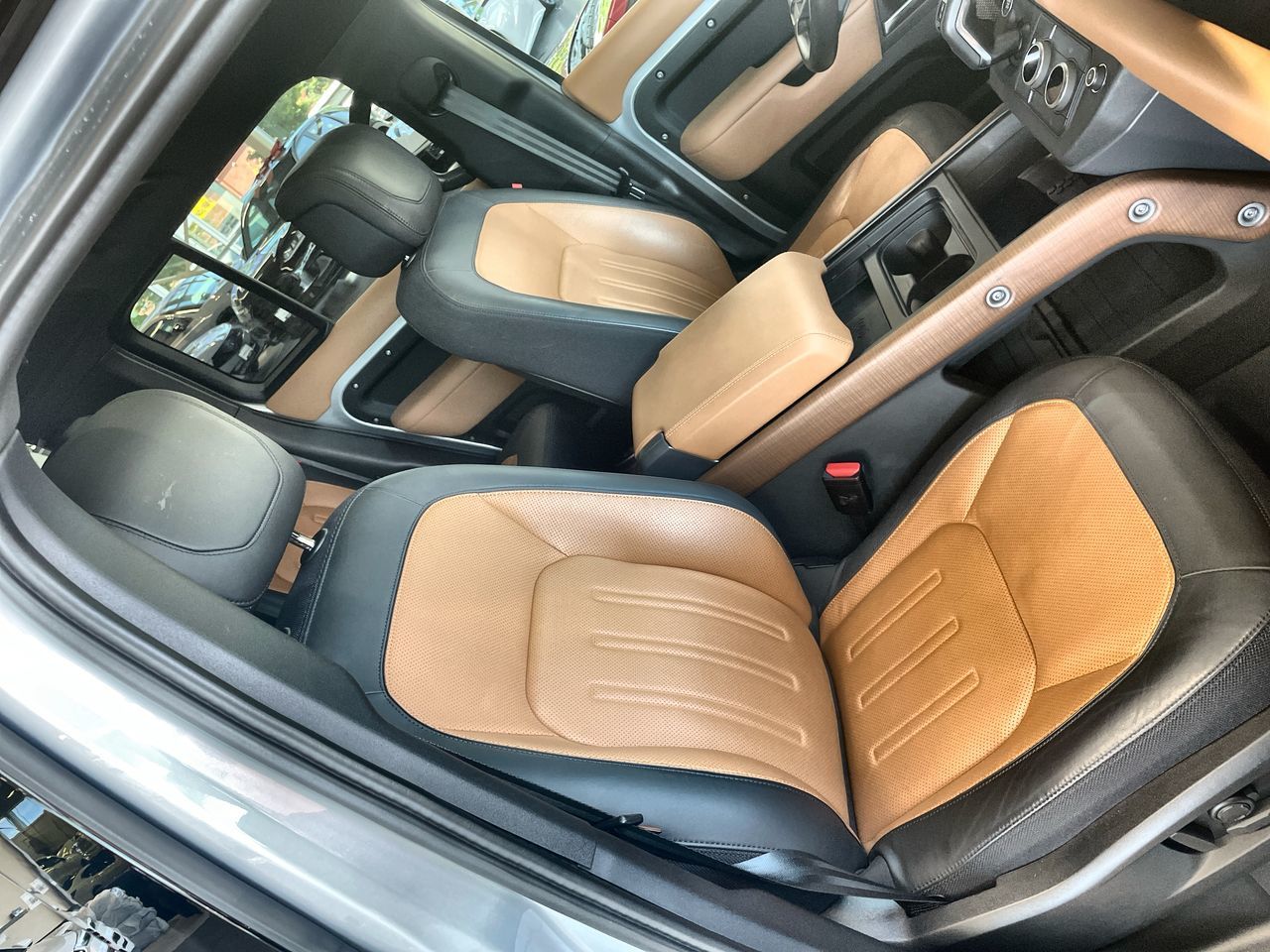 2022 Land Rover Defender in Vancouver, British Columbia