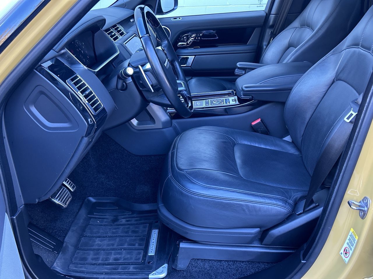 2021 Land Rover Range Rover in Vancouver, British Columbia