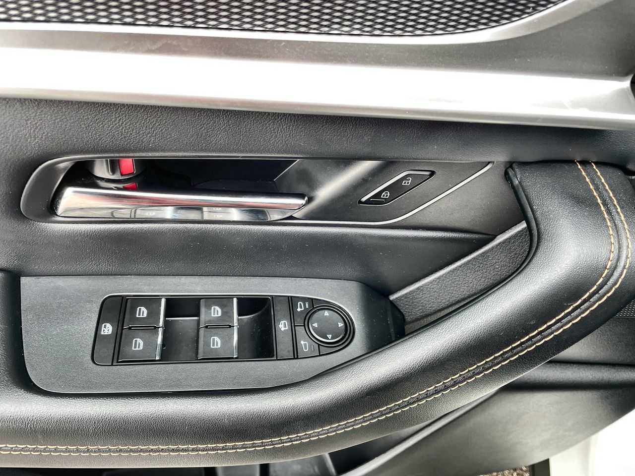 2025 Mazda CX-70 PHEV