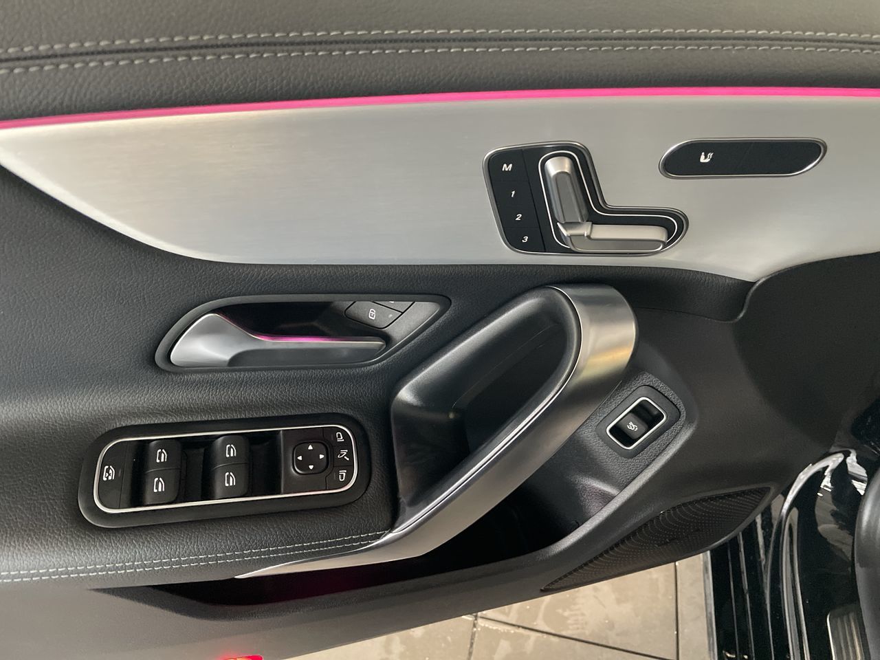 2025 Mercedes-Benz CLA250