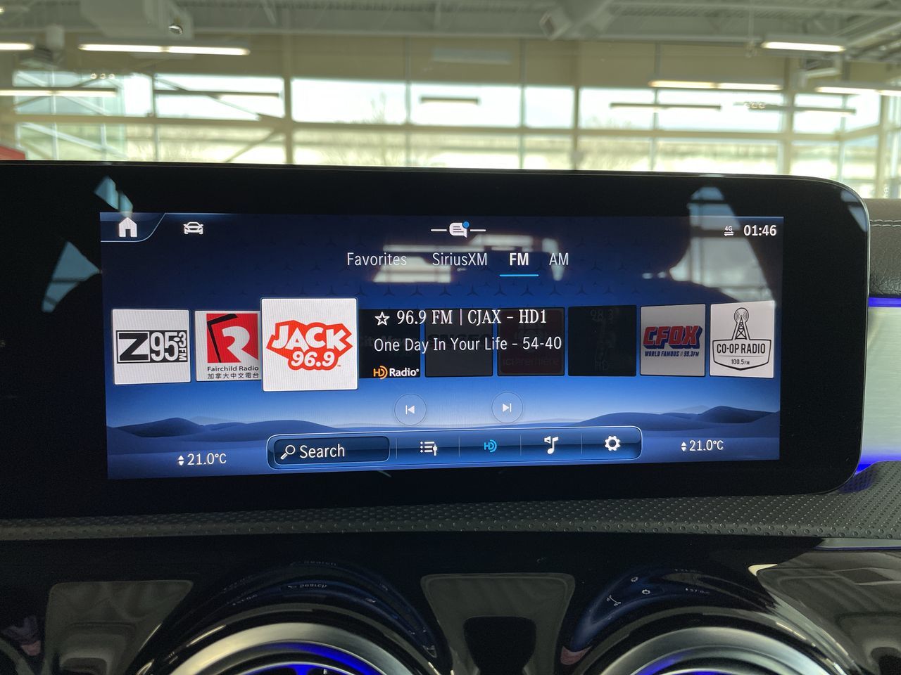 2025 Mercedes-Benz CLA250