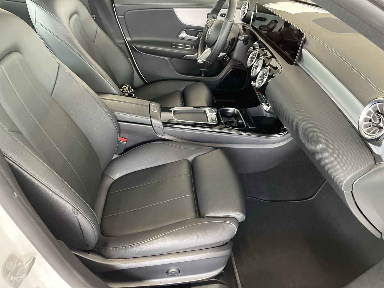 2025 Mercedes-Benz CLA250