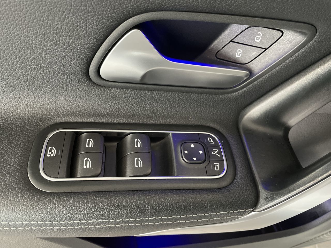 2025 Mercedes-Benz CLA250