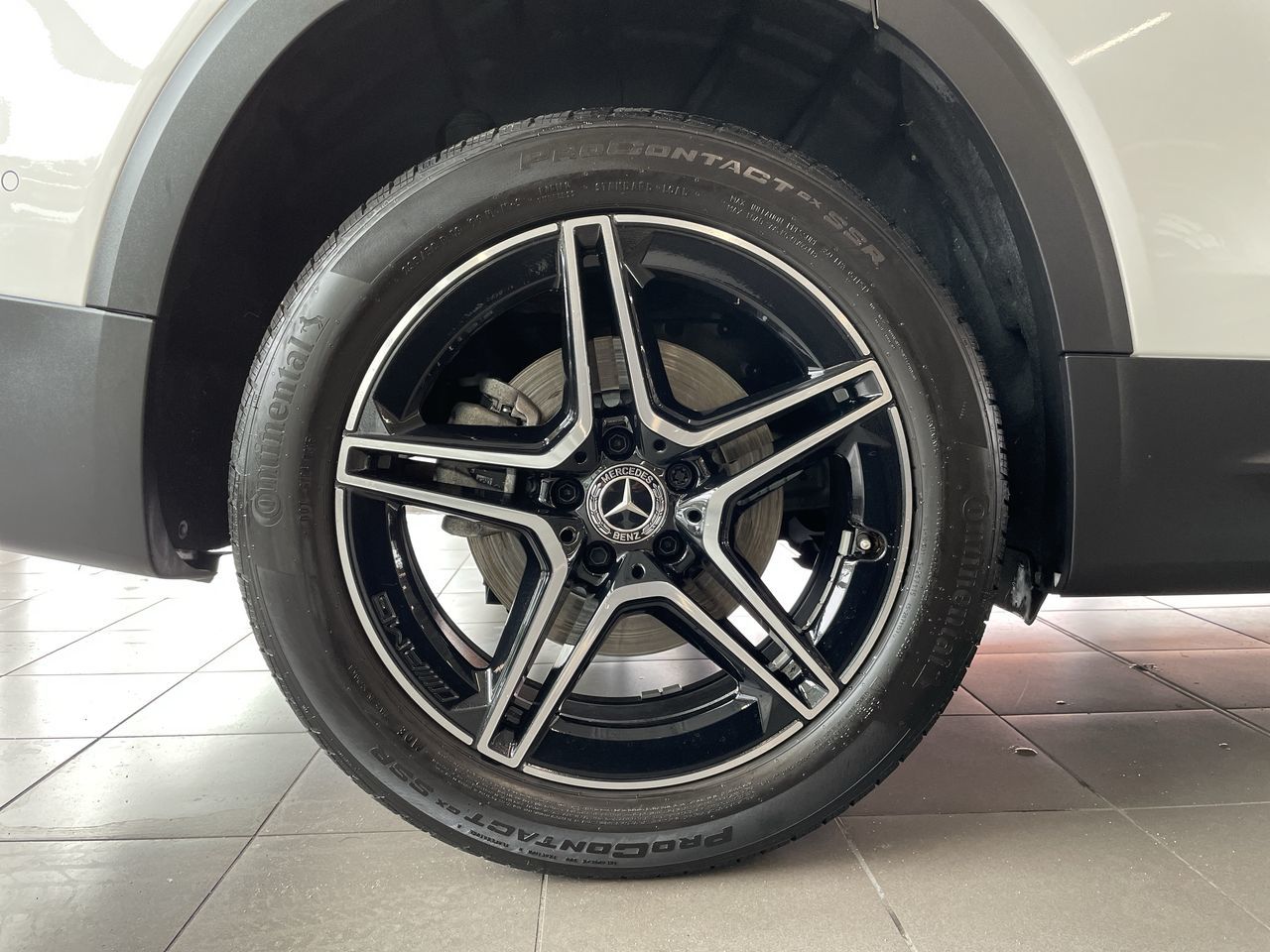 2023 Mercedes-Benz GLB250