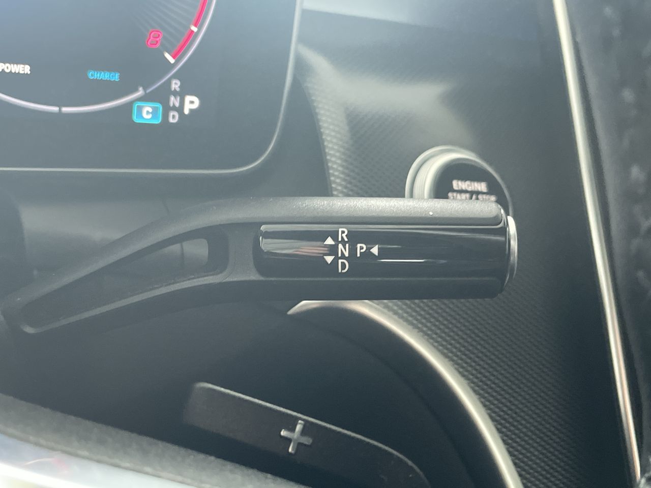 2024 Mercedes-Benz GLC300