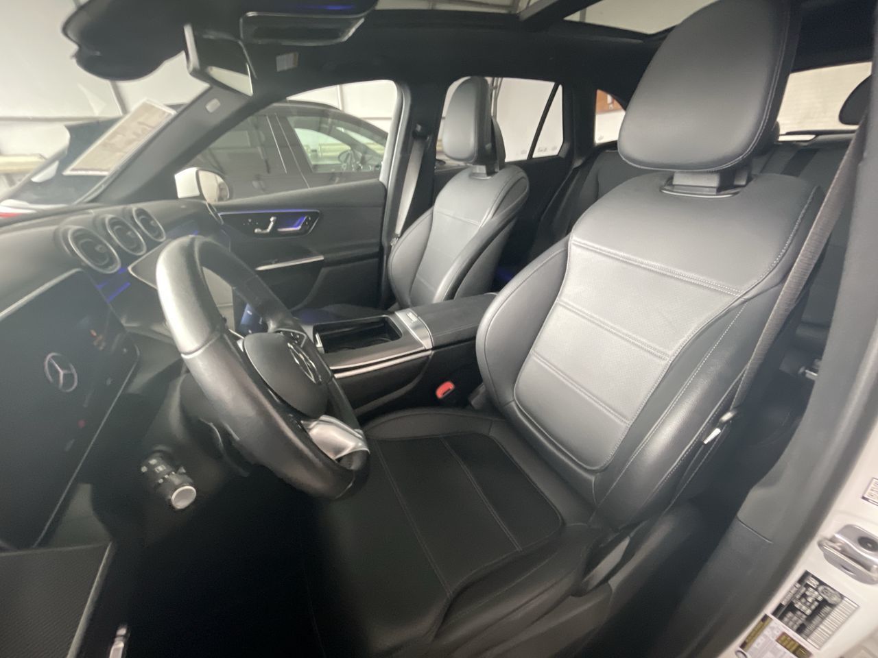 2024 Mercedes-Benz GLC300