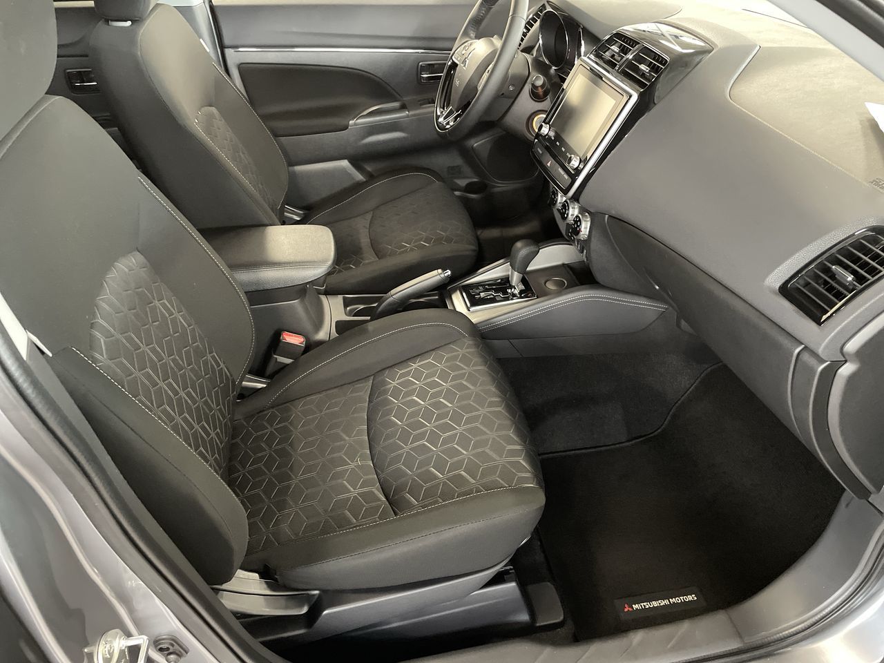 2023 Mitsubishi RVR in Vancouver, British Columbia