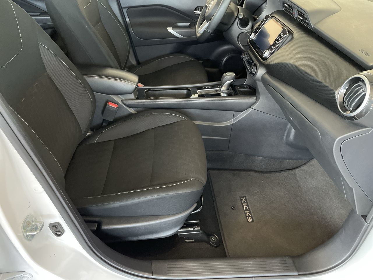 2024 Nissan Kicks