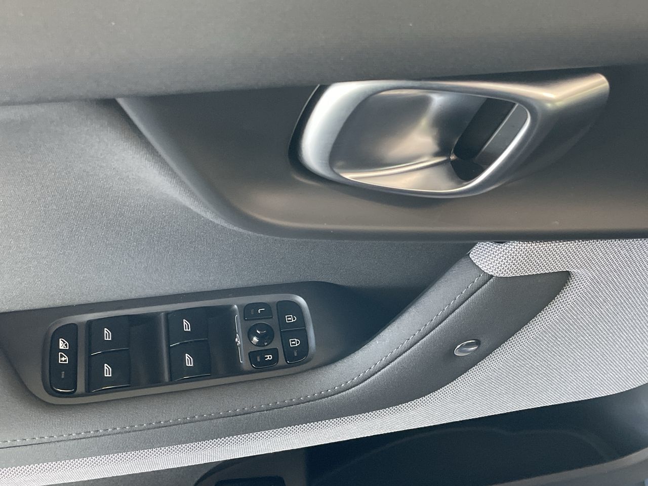 2024 Polestar 2
