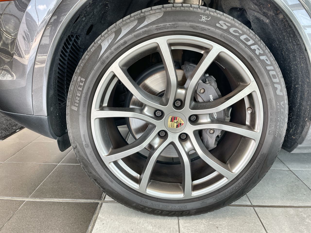 2020 Porsche Cayenne in Vancouver, British Columbia