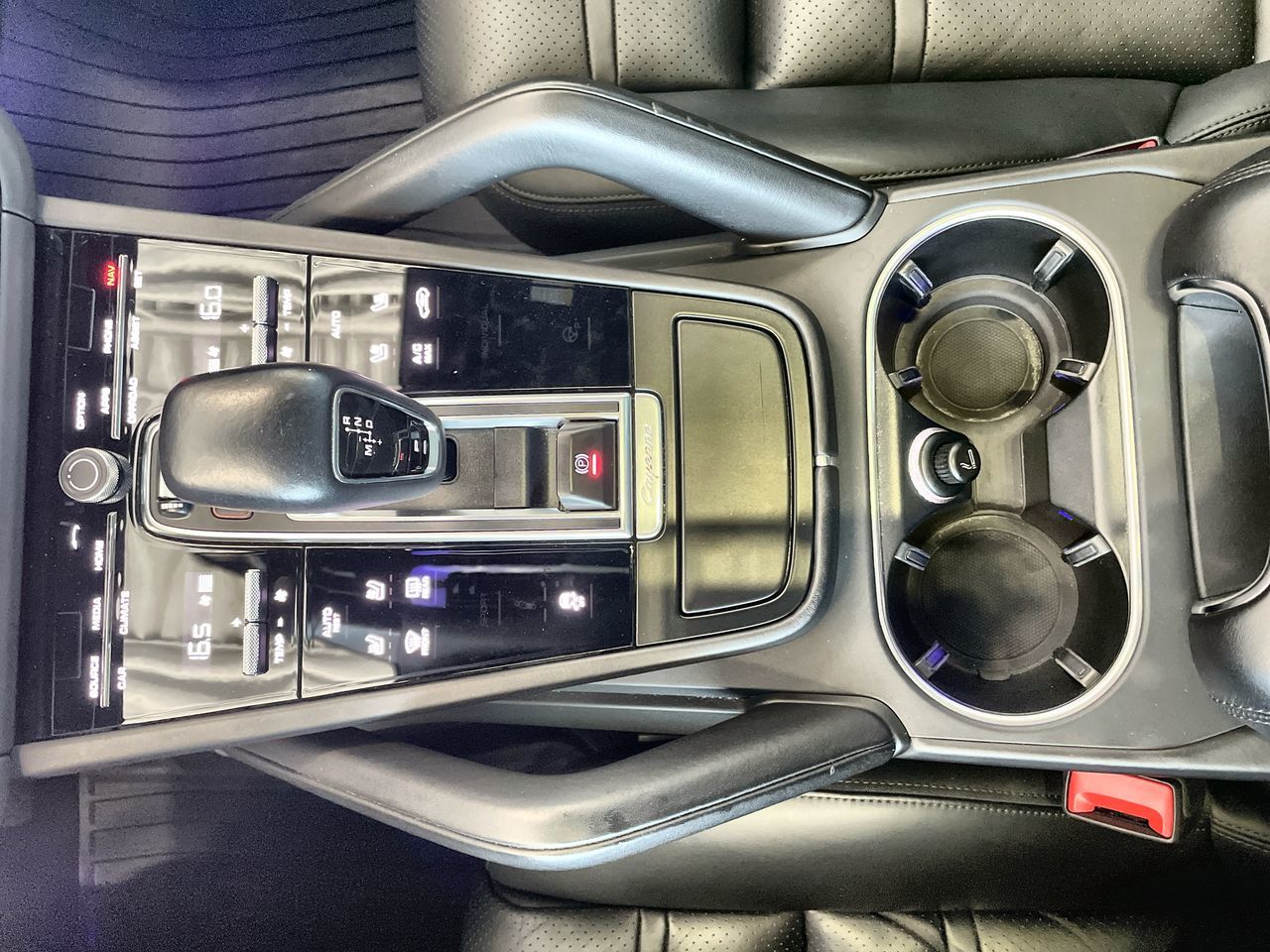 2020 Porsche Cayenne in Vancouver, British Columbia