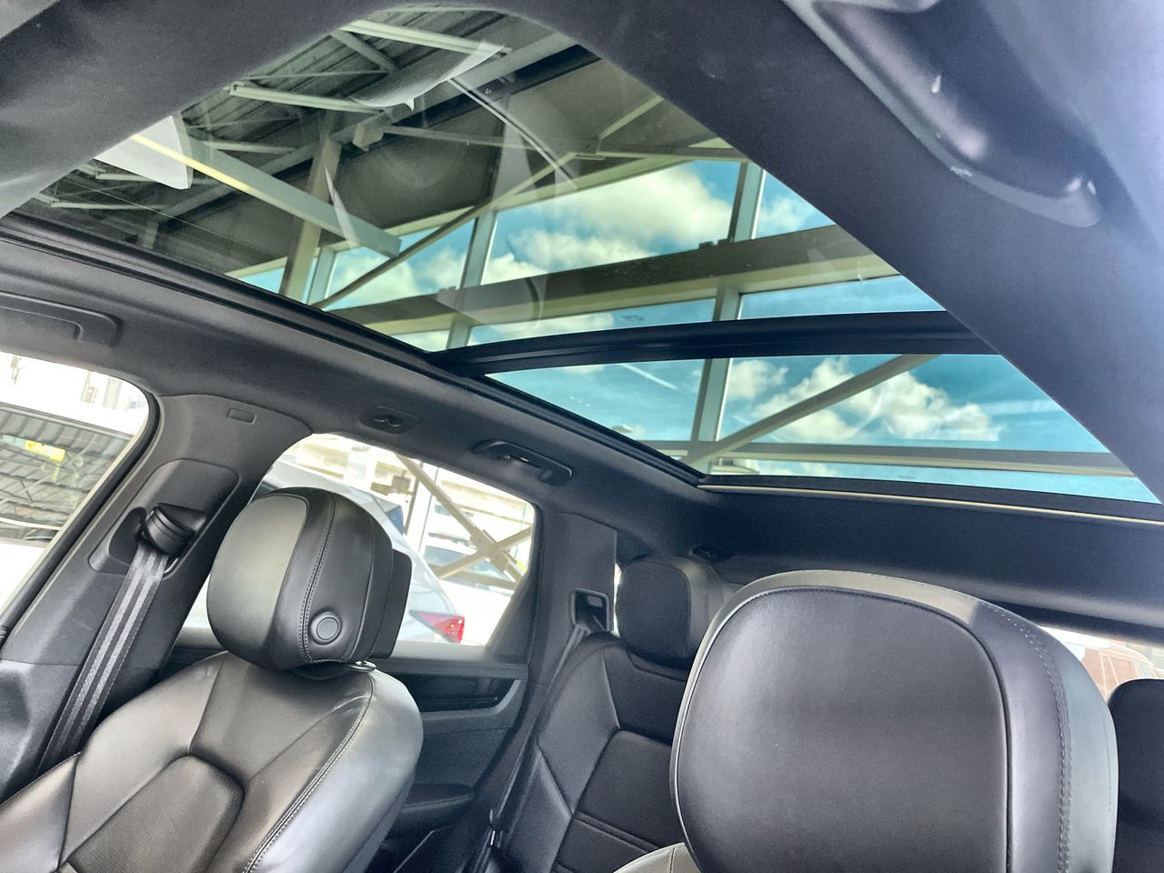 2020 Porsche Cayenne in Vancouver, British Columbia