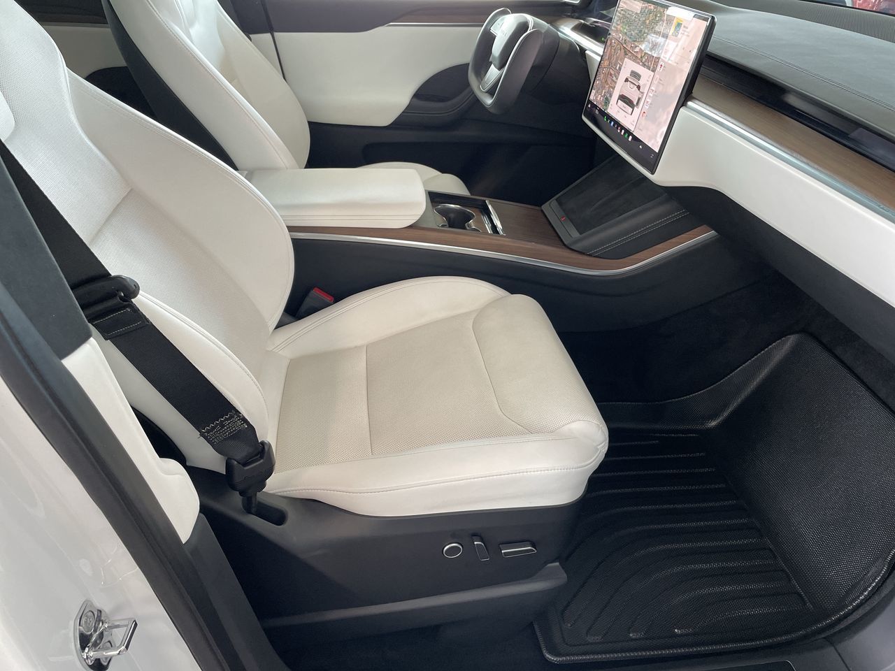 2022 Tesla Model X