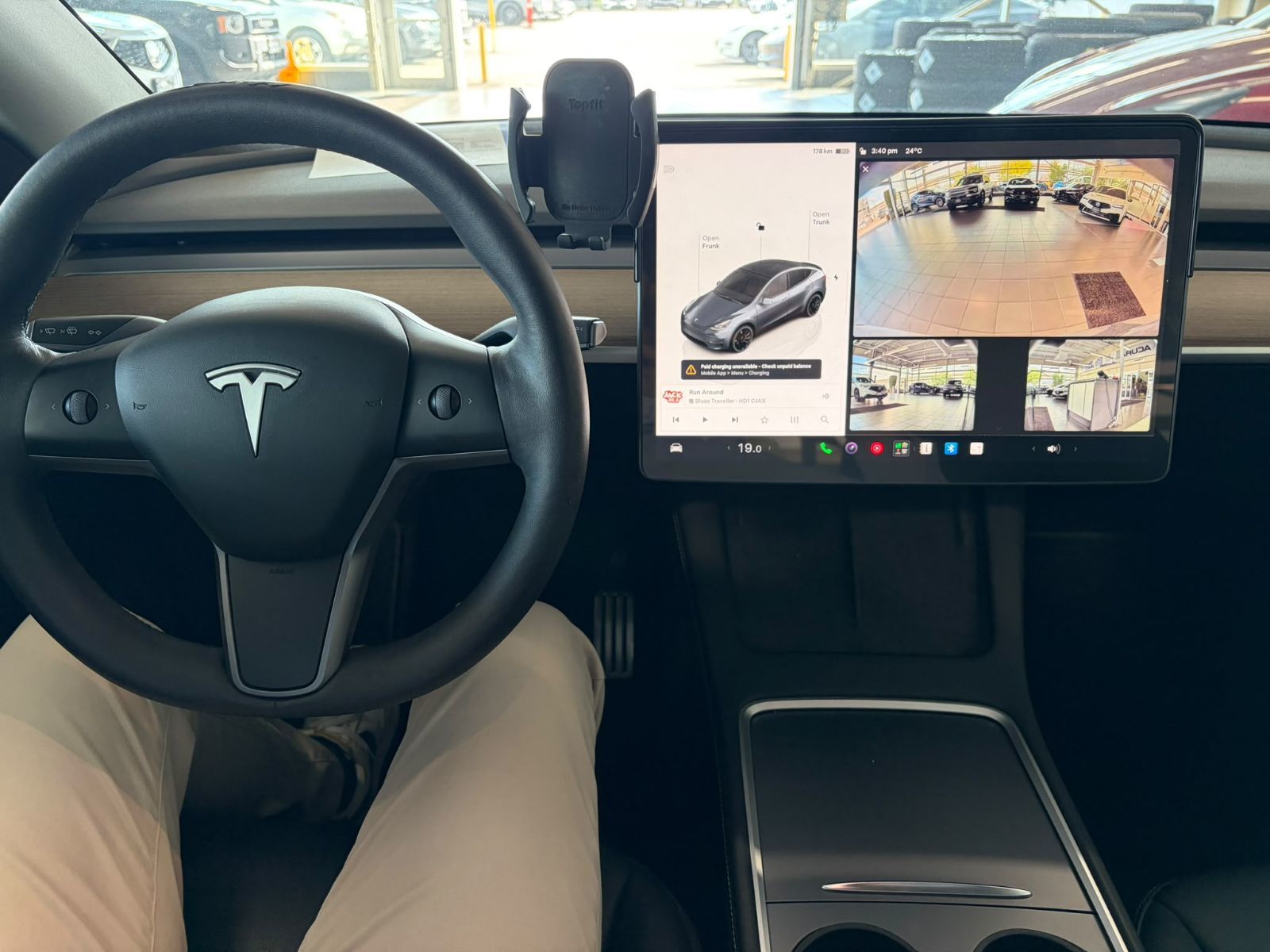 2022  Model Y