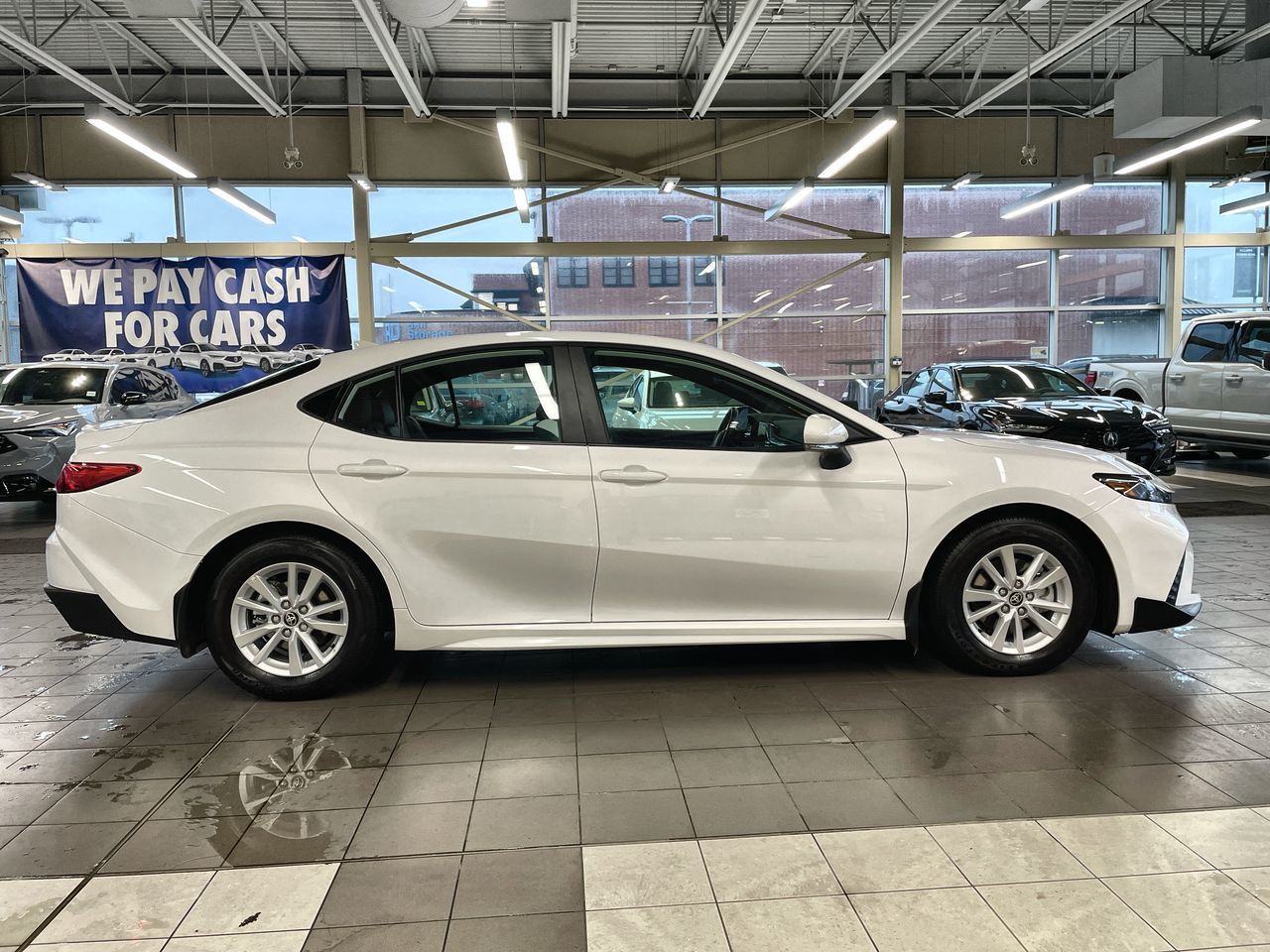 Toyota Camry Hybrid  2025 à Vancouver, Colombie-Britannique