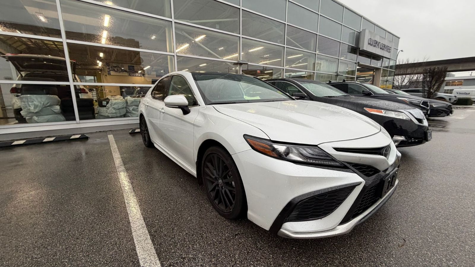 Toyota Camry  2024 à Vancouver, Colombie-Britannique