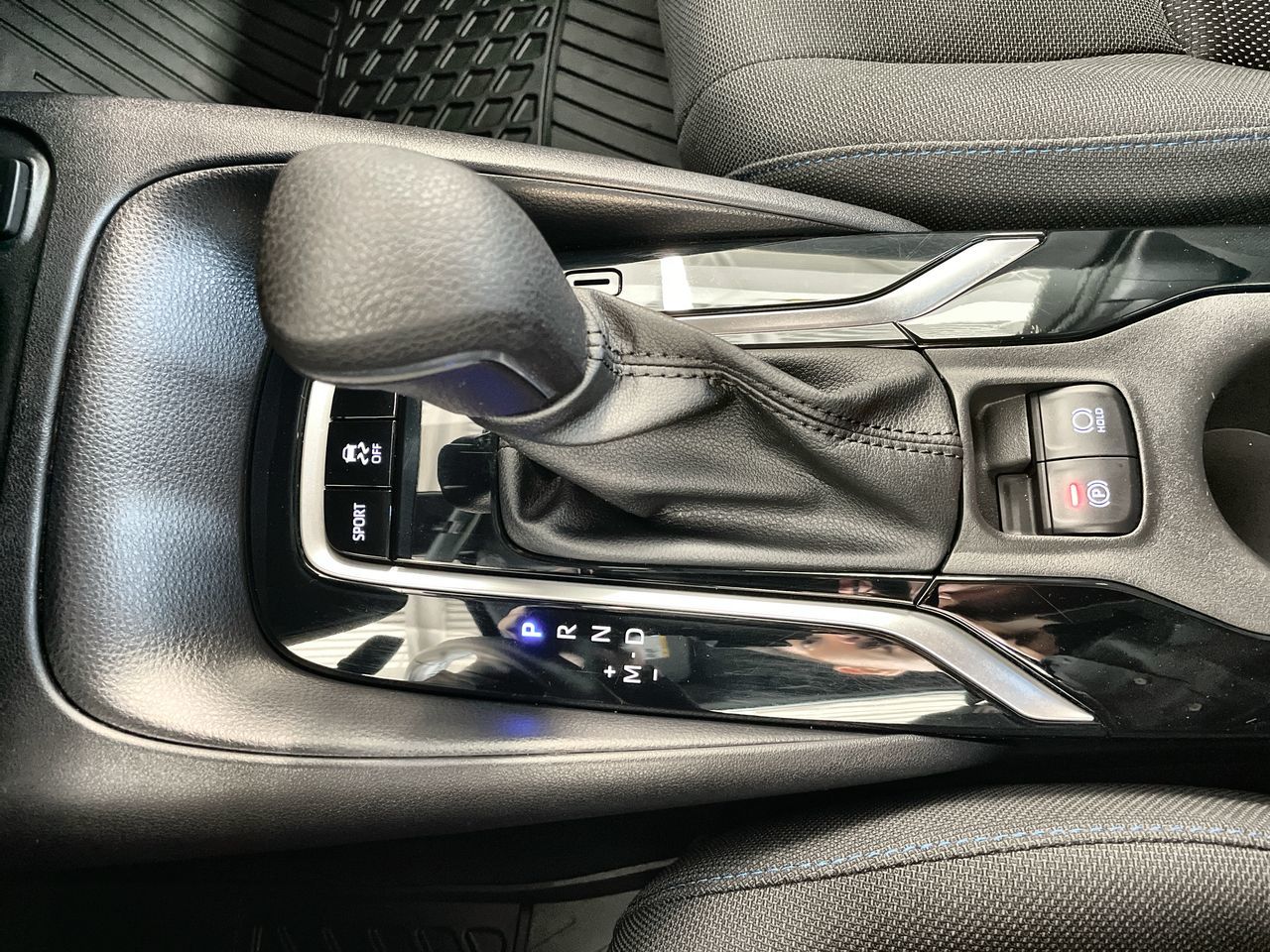2022  Corolla