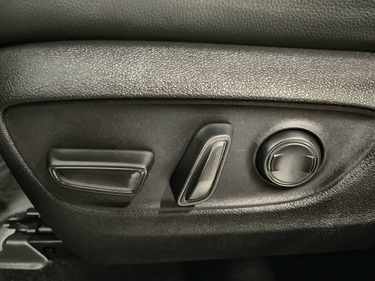 2024 Toyota GRAND HIGHLANDER HYB