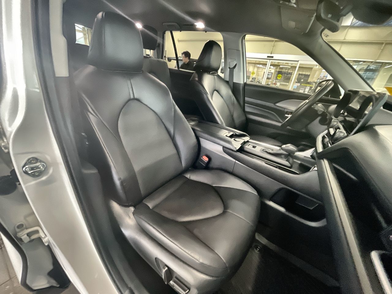 2024 Toyota GRAND HIGHLANDER HYB