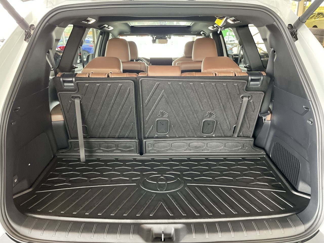 2026 Toyota Grand Highlander Hyb