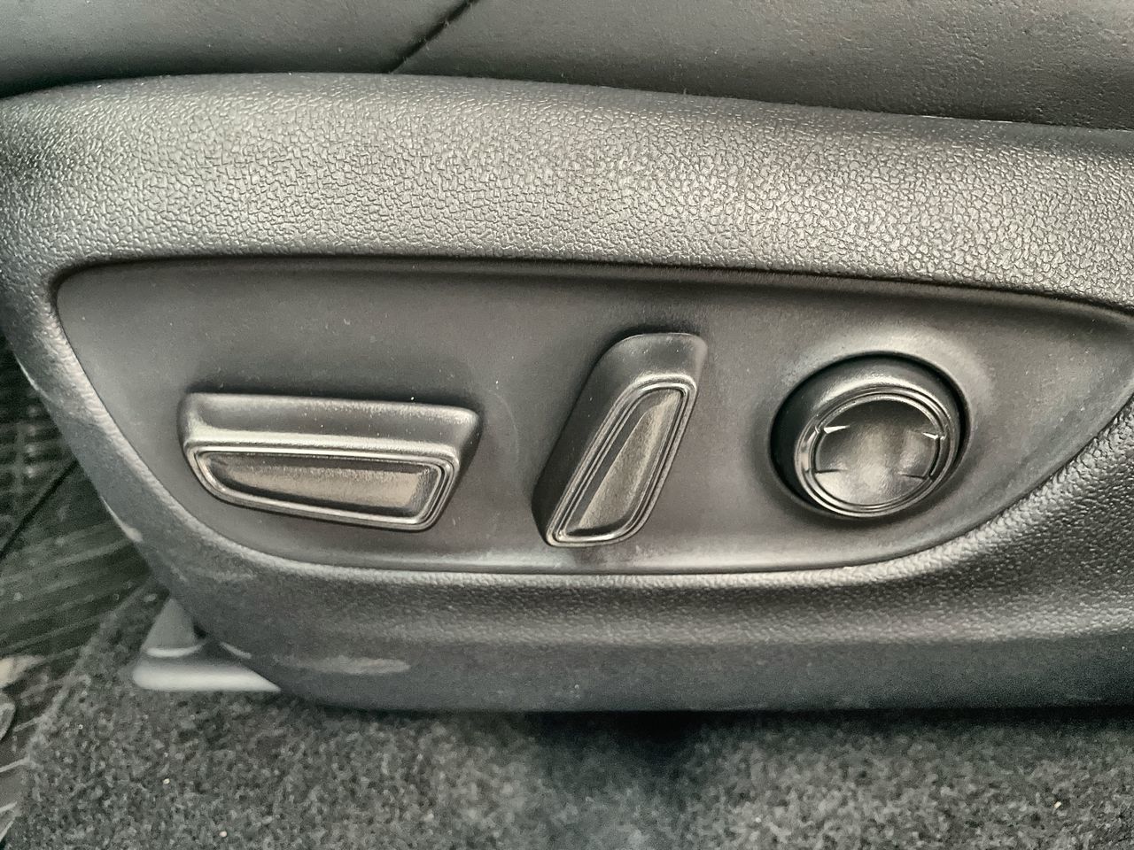 Toyota RAV4 Hybrid  2025 à Vancouver, Colombie-Britannique