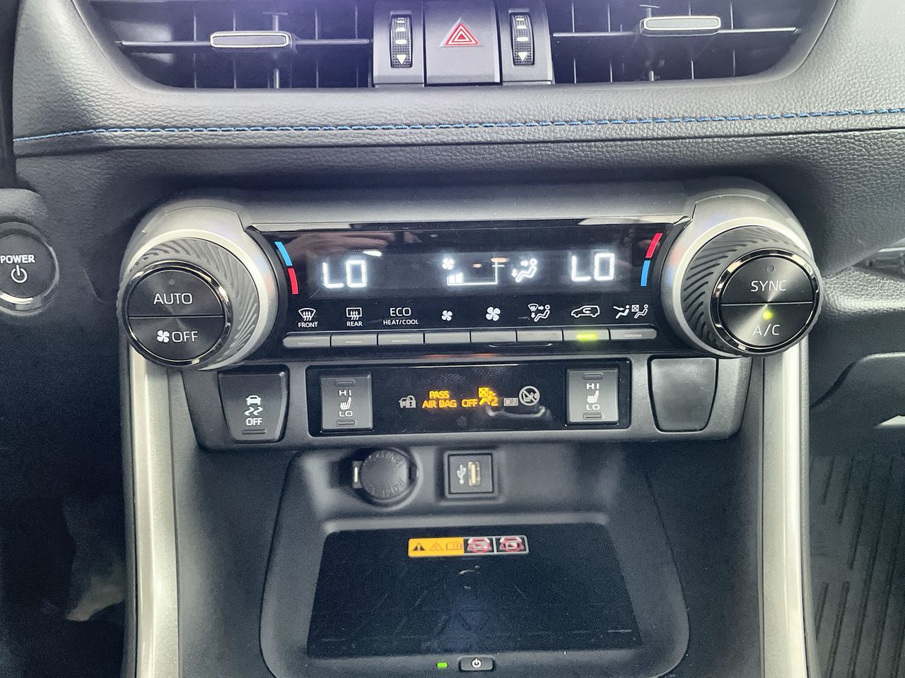 Toyota RAV4 Hybrid  2025 à Vancouver, Colombie-Britannique
