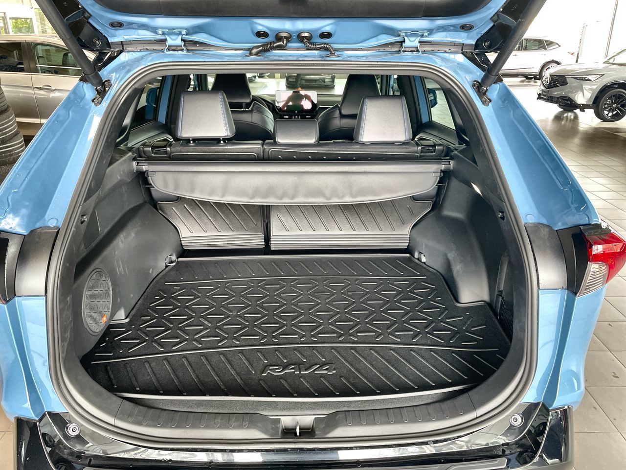 Toyota RAV4 Hybrid  2025 à Vancouver, Colombie-Britannique