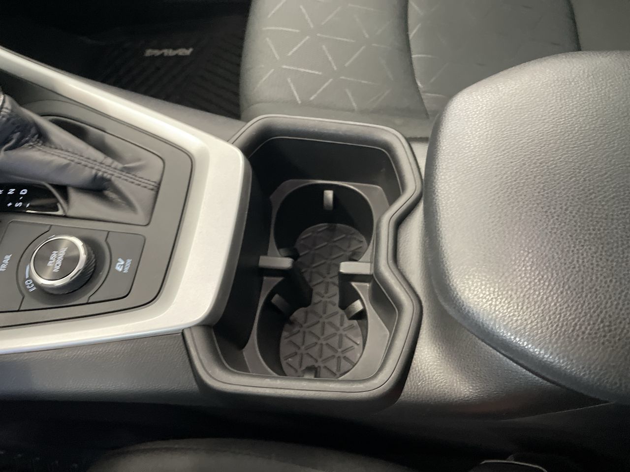 2025 Toyota RAV4 Hybrid