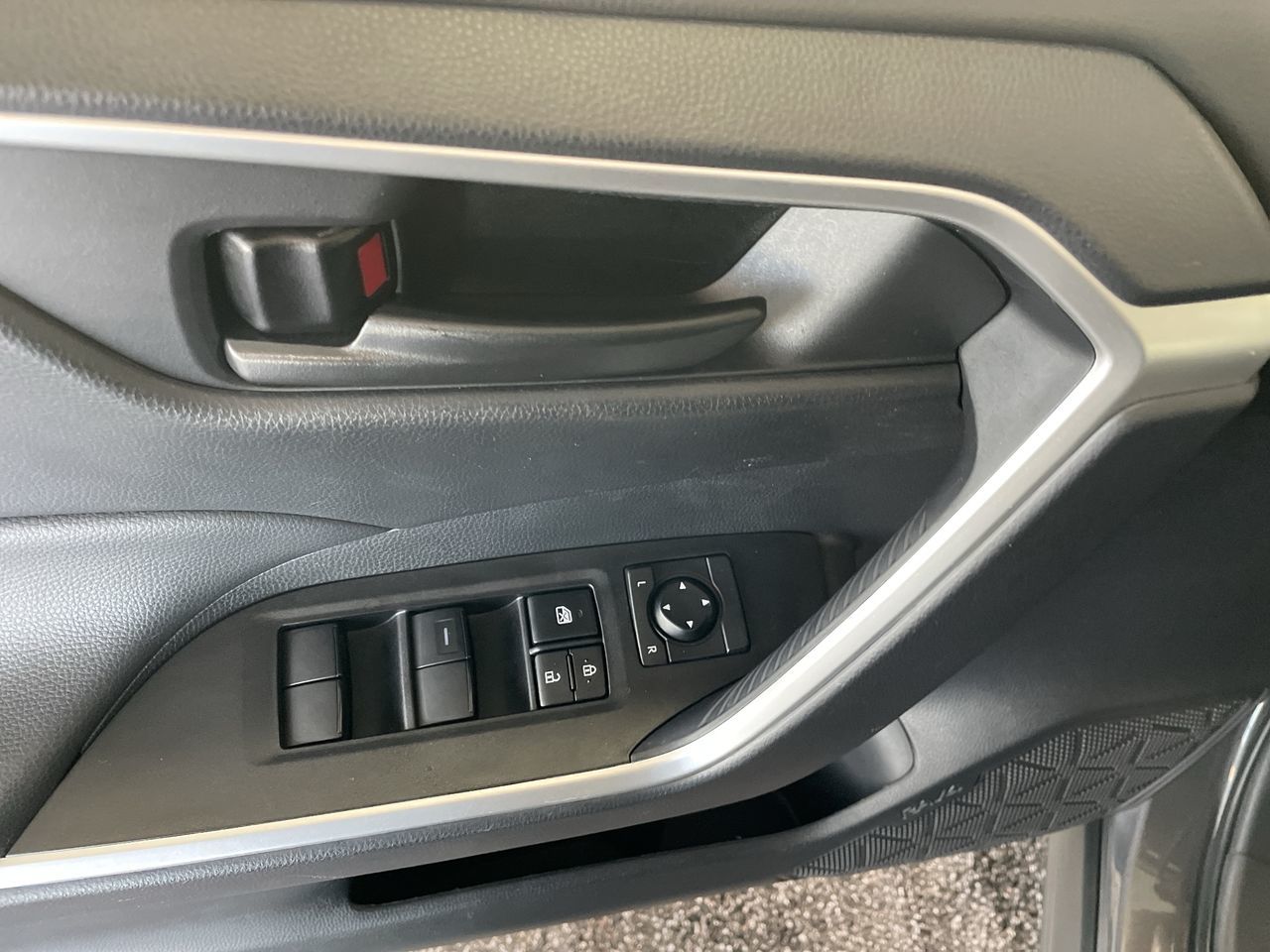 2025 Toyota RAV4 Hybrid