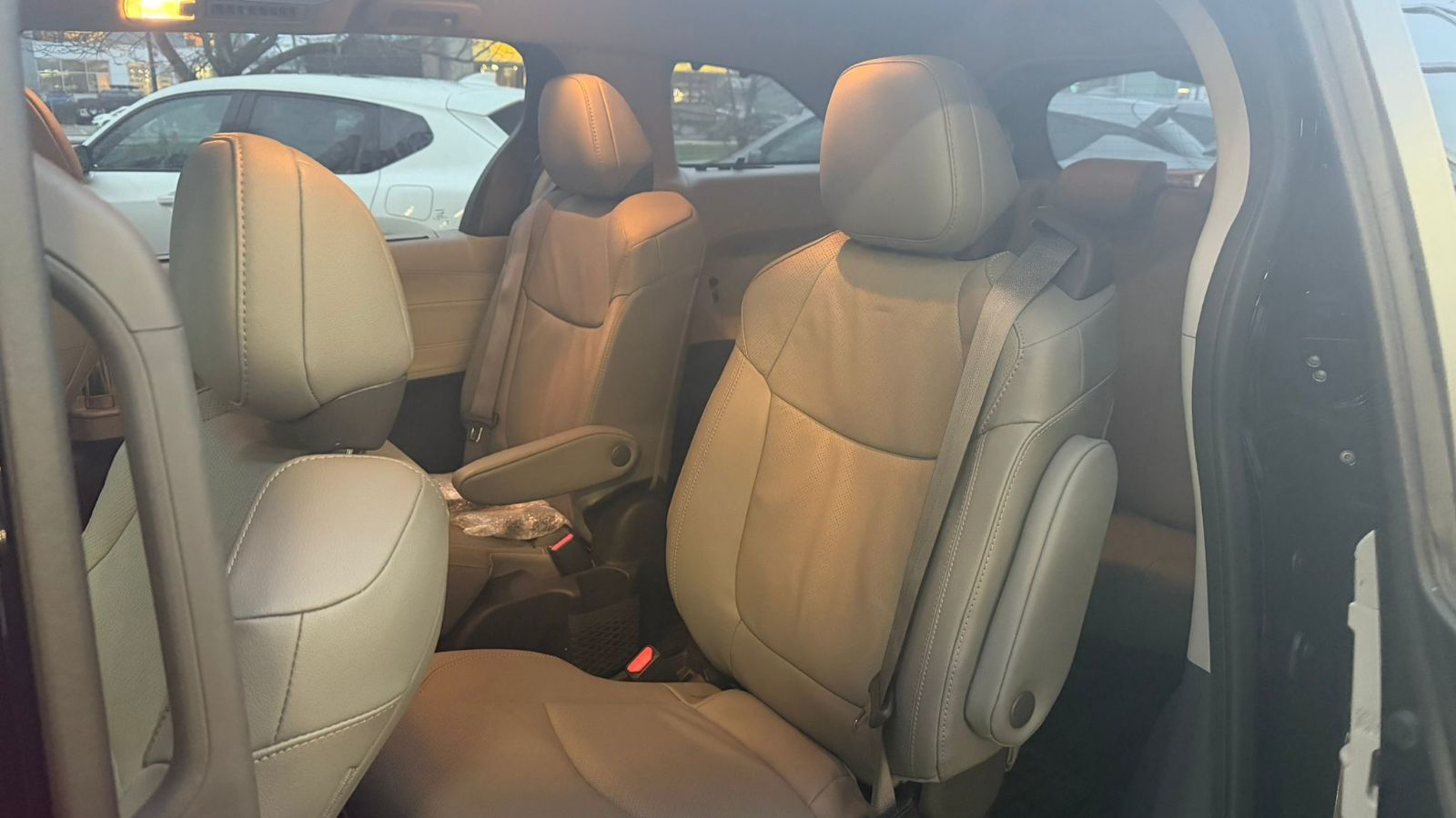 2023 Toyota Sienna Hybrid in Vancouver, British Columbia