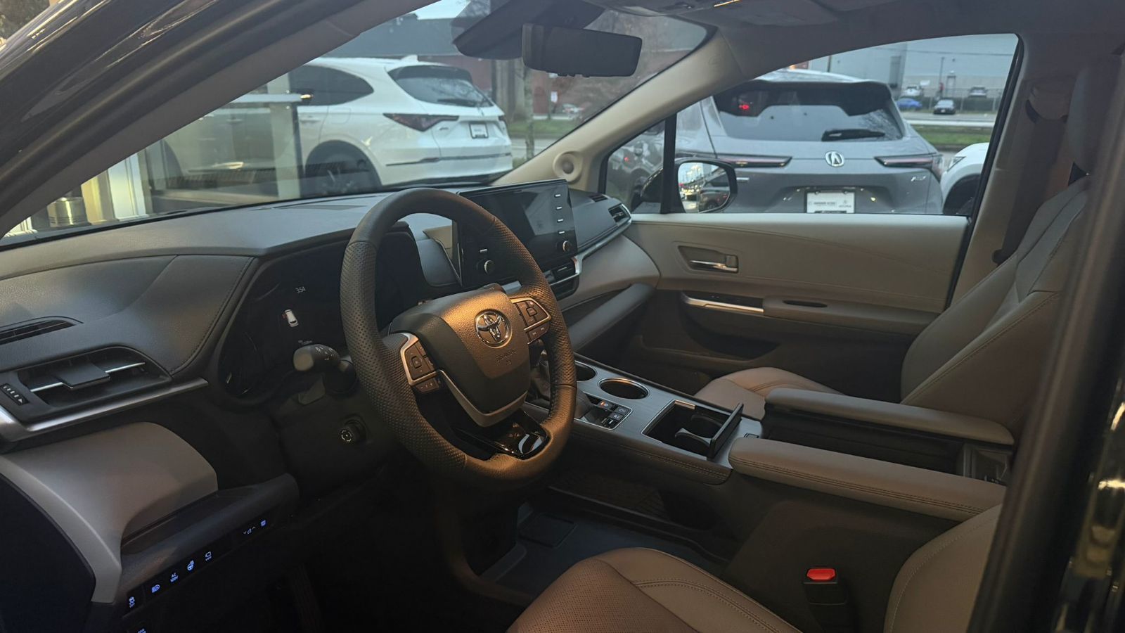 2023 Toyota Sienna Hybrid in Vancouver, British Columbia