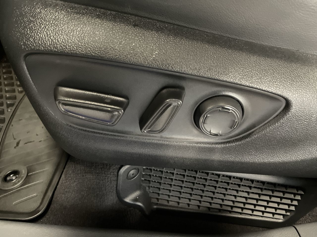 2024 Toyota Sienna Hybrid